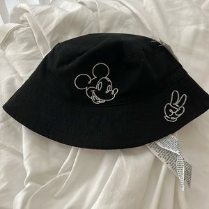 Never worn Disneyland bucket hat